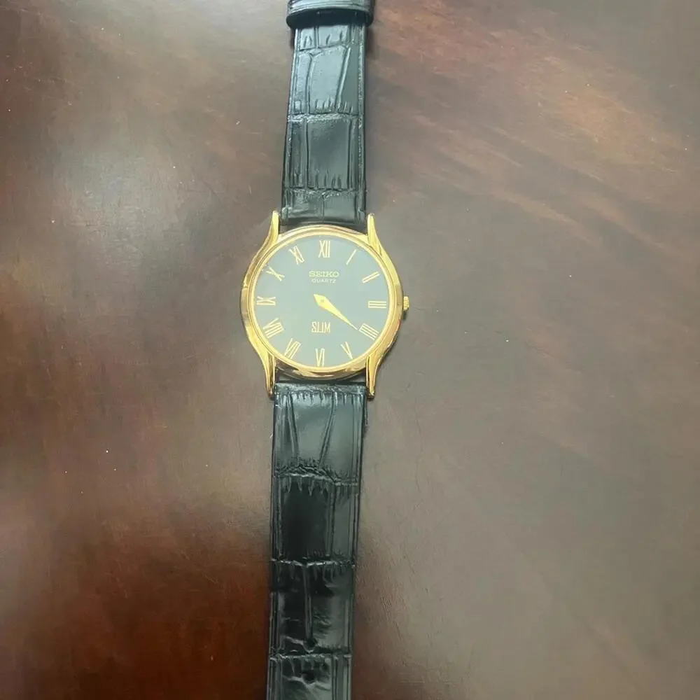 Rare Vintage Seiko Black and Gold Quartz Men's Watch 36mm